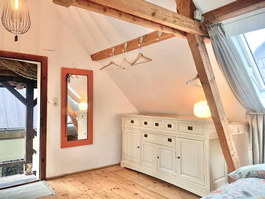 Kleine Kunstremise Mit Holzofen Burg Freienfels Apartment Weinbach Luaran gambar
