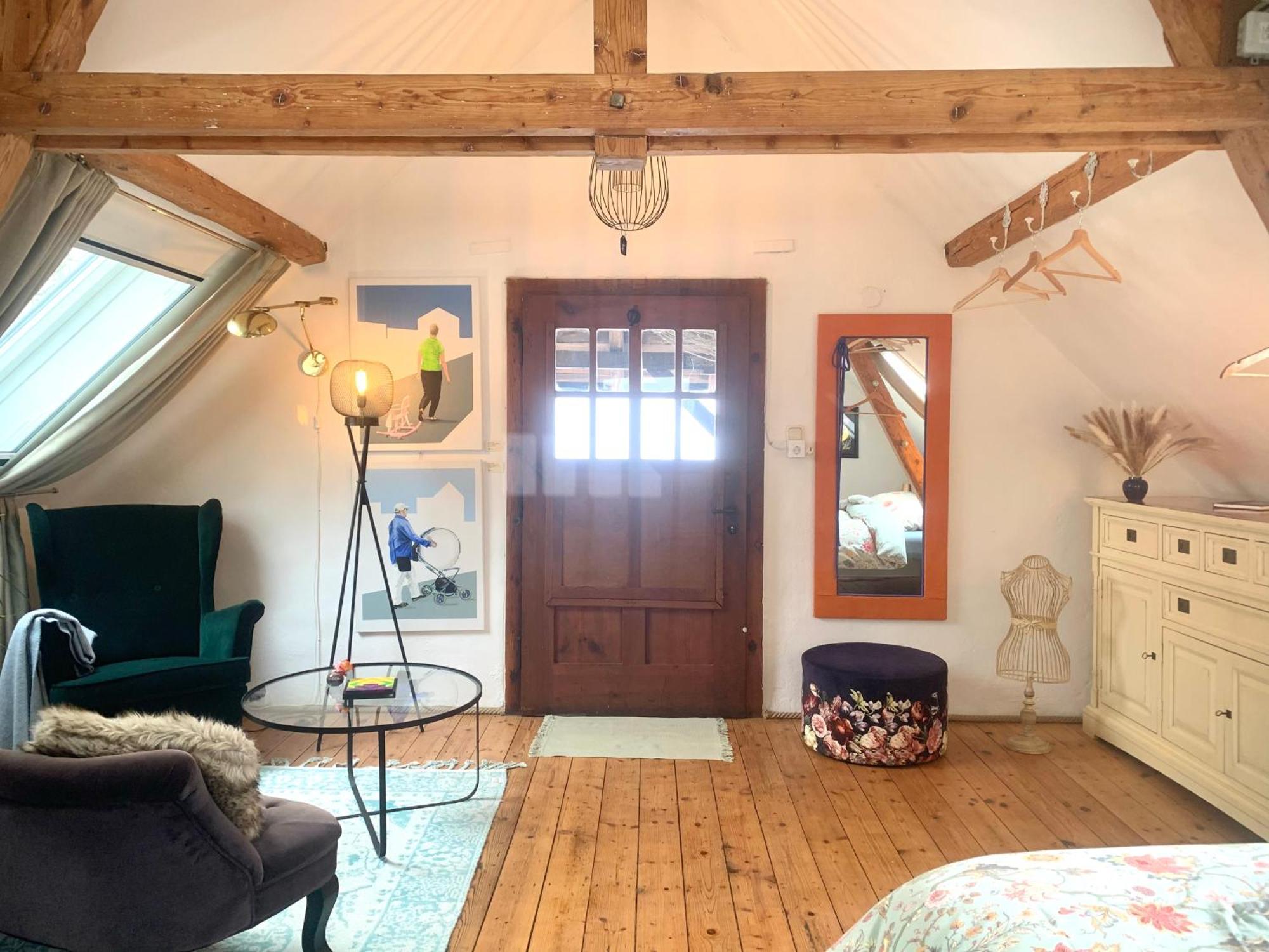 Kleine Kunstremise Mit Holzofen Burg Freienfels Apartment Weinbach Luaran gambar